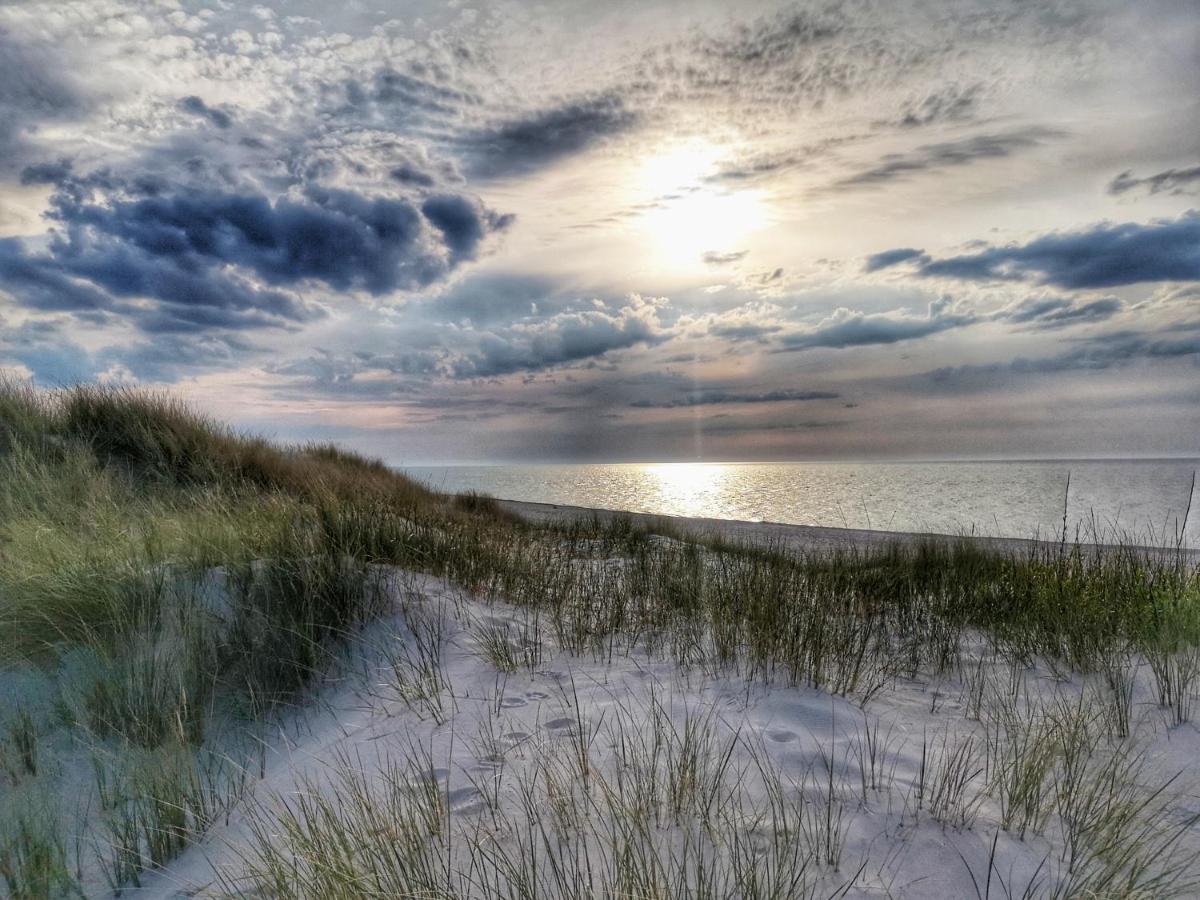 Mistral Przy Plazy Domki Caloroczne Ustka Exterior foto